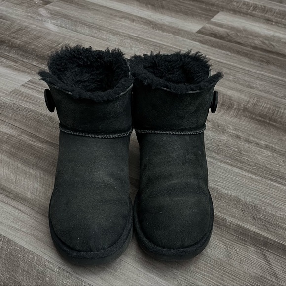 UGG Womens Mini Bailey Button black boots 7 - Picture 6 of 7